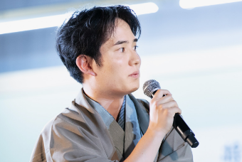 中学英語完全制覇　佐々木勇気 形勢は我に利あらず、薄れゆく闘志…佐々木勇気七段［竜王戦写真館