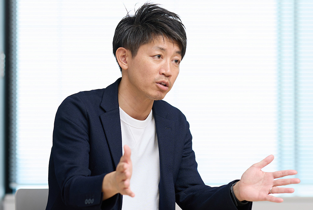 Global Tobacco Business Marketing RRP Product & Brand Ploom Brand Director 村谷 泰志
