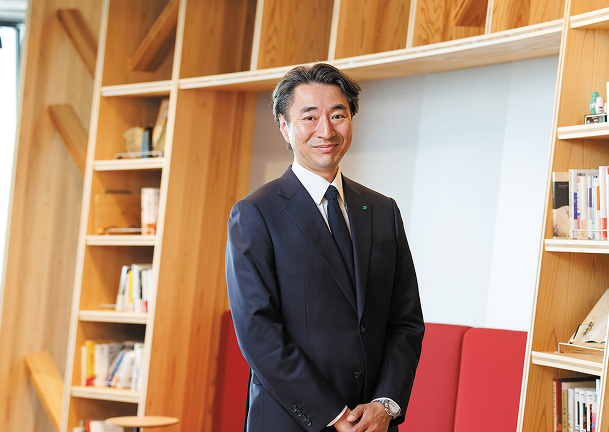 代表取締役社長 筒井 岳彦