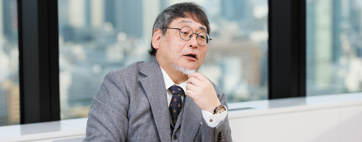 執行役員 Chief Sustainability Officer 妹川 久人 ポートレート