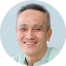 山田 学
